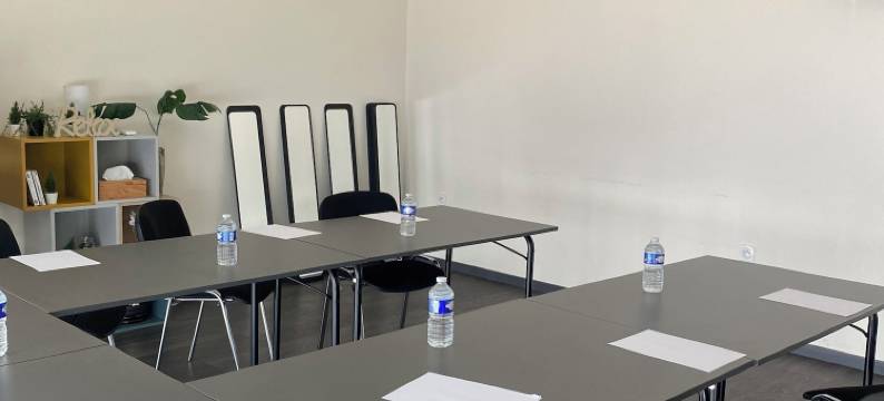 阿卡洛奇里昂欧洲博览会竞技场体育场(AKA Lodge Lyon Eurexpo Arena Stadium)图片