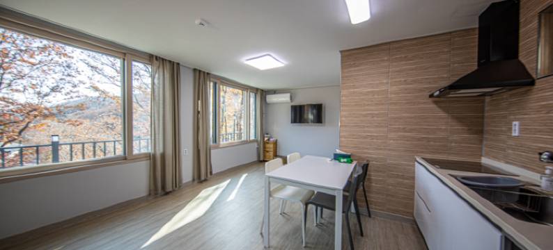 Sancheong Jiri Mountain Stay Forest Pension图片