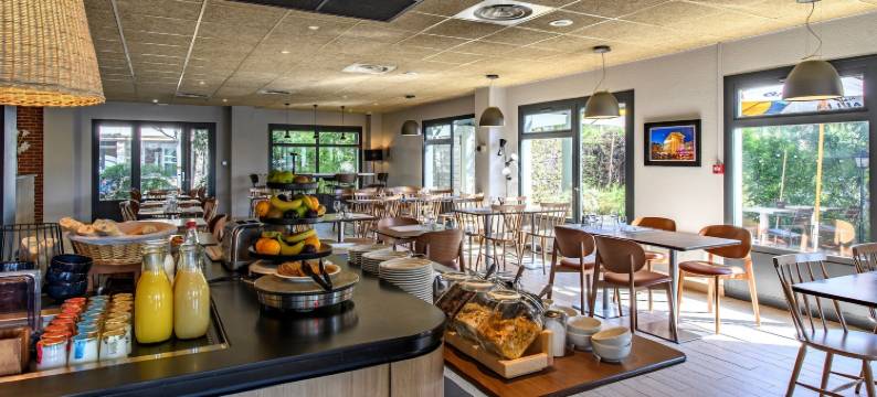 康铂普瑞姆酒店-尼姆市中心(Campanile Nimes Centre - Mas Carbonnel)图片