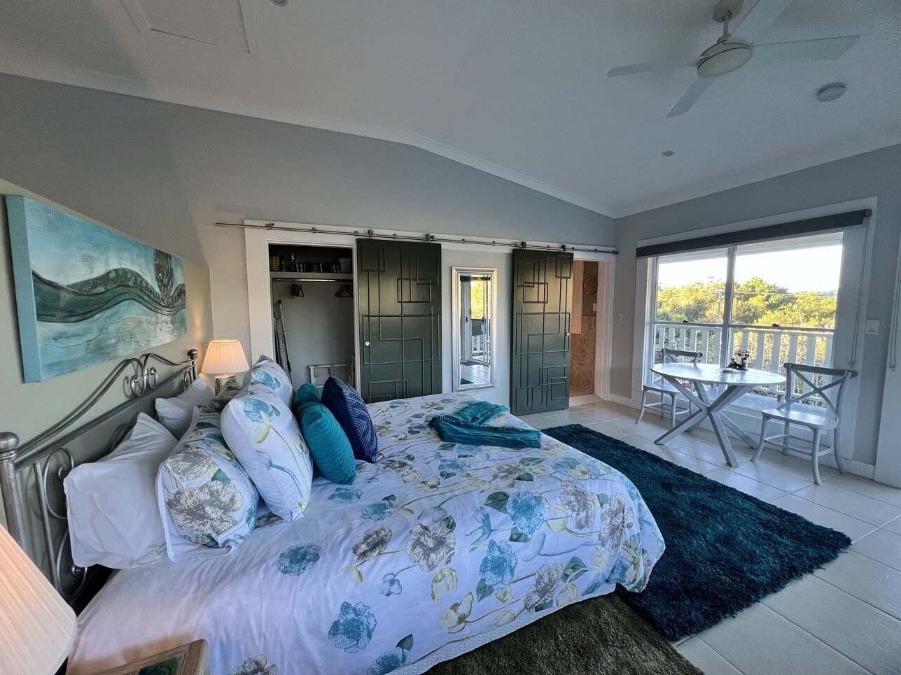 The Country House at Hunchy MontvilleHotel Overview