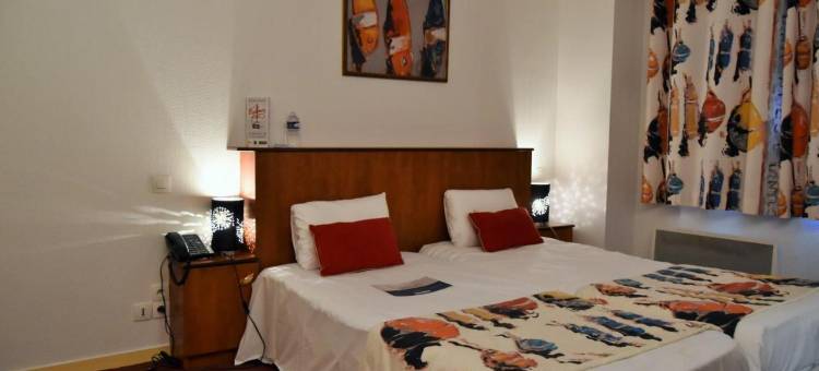 Contact Hotel Utah Beach Carentan图片