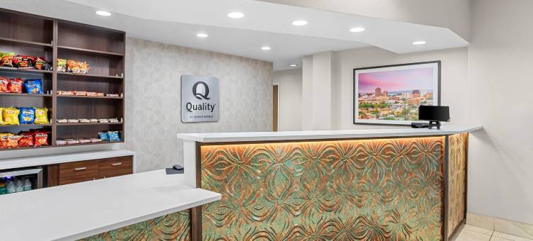 品质酒店及套房阿尔伯克基南谷区(Quality Inn & Suites)图片