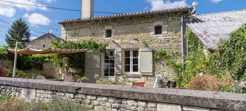 Holiday Home in Puygareau near Poitiers图片