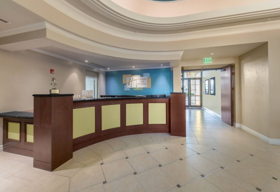 Holiday Inn Club Vacations Sunset Cove Resort by IHG Hotel Overview