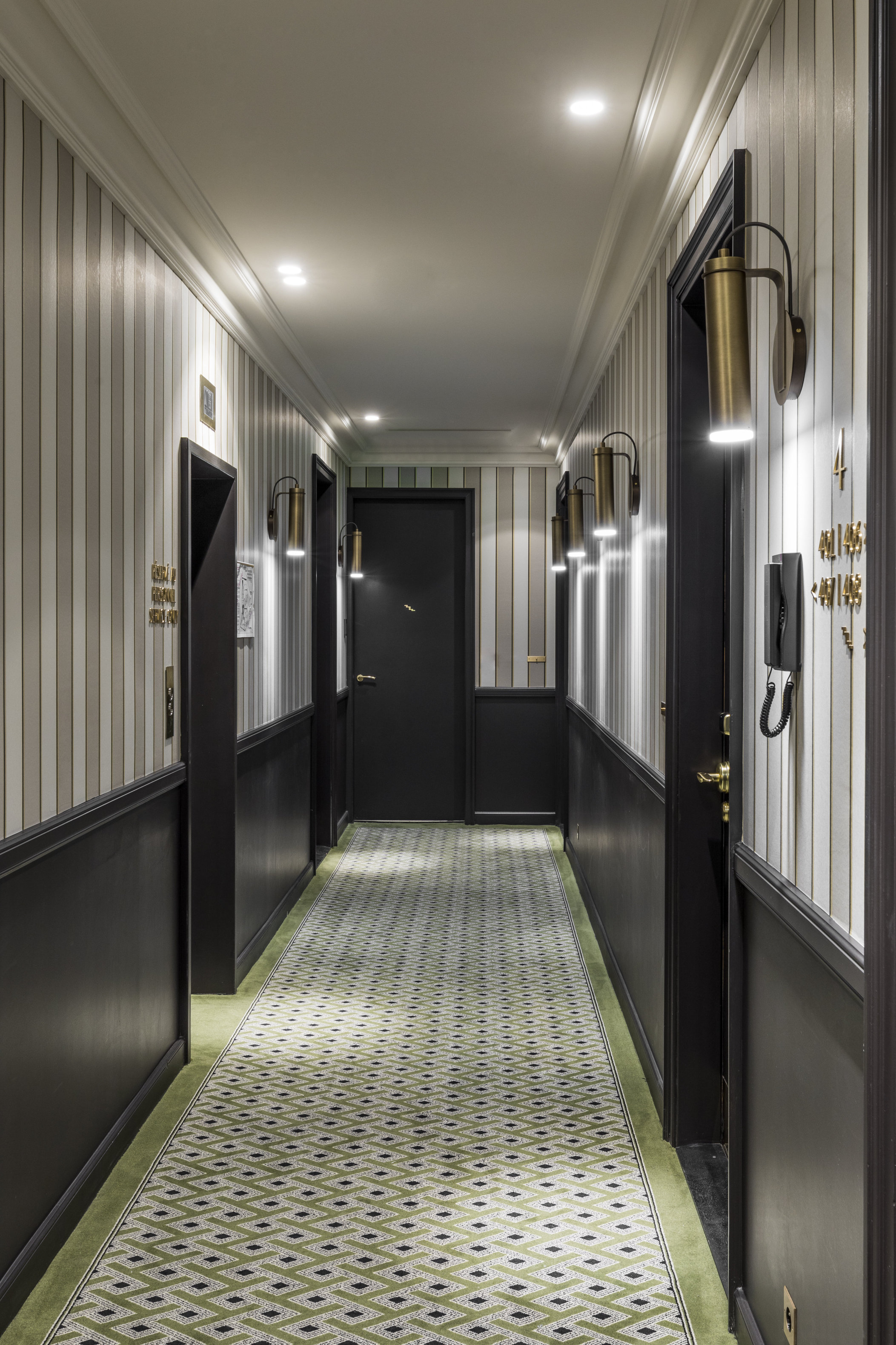 Grand Powers Hotel Over view