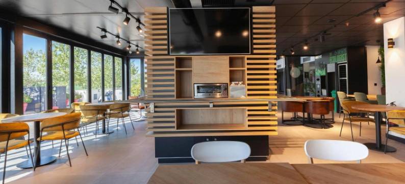 顶点住宿空间(Vértice Roomspace)图片