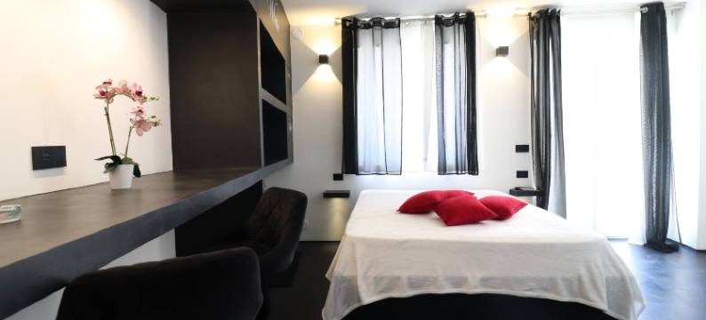 Black&White Otranto Suite图片