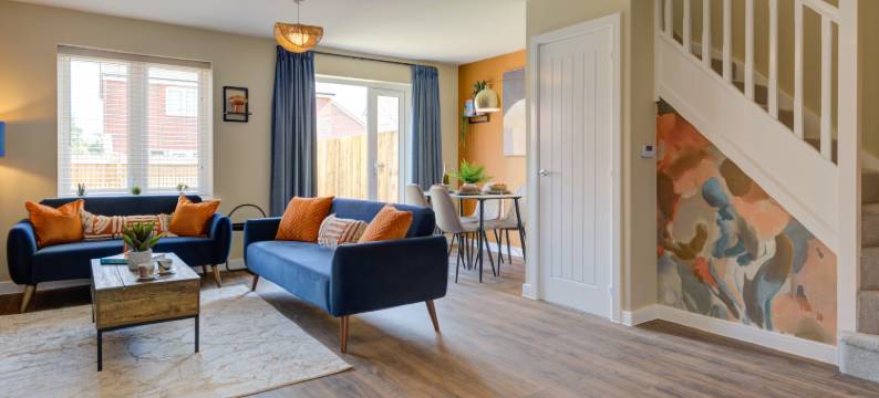 Stylish 3BR Stay in Bourne with Parking图片