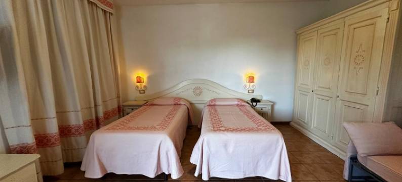 蒙蒂路育酒店(Hotel Montiruju)图片