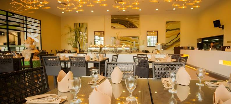 阿齐扎天堂酒店(Aziza Paradise Hotel)图片