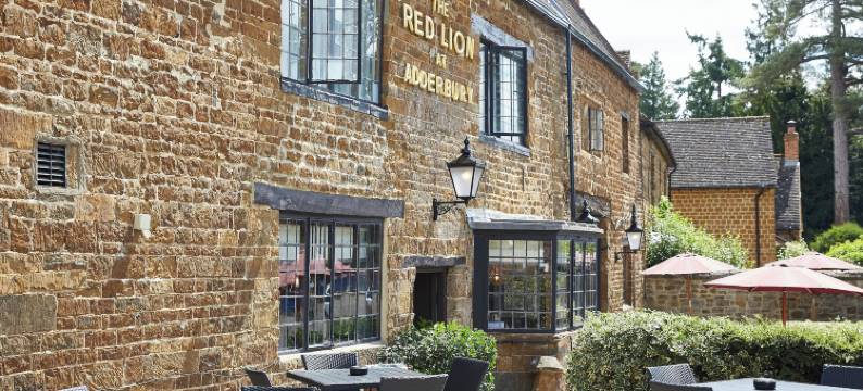 阿德伯里红狮酒店 - 格林国王旅馆(Red Lion Hotel by Greene King Inns)图片