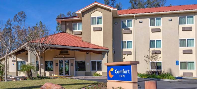 方塔纳舒适酒店(Comfort Inn Fontana)图片