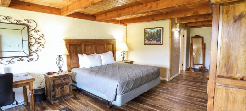 博尔德溪旅馆(The Boulder Creek Lodge)图片