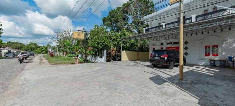 Buntok 红多兹酒店 JK Residence-Pahlawan 沙里亚(RedDoorz Syariah @ JK Residence Pahlawan Buntok)图片