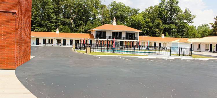 七山墙伯恩赛德、萨默塞特和美国27号公路汽车旅馆(7 Gables Motel Burnside Near Somerset US 27)图片