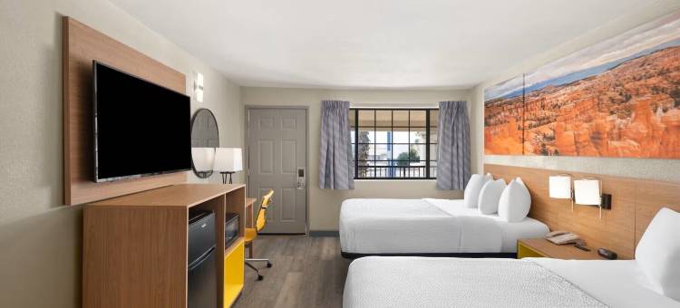 亚利桑那萨福德温德姆戴斯酒店(Days Inn by Wyndham Safford, AZ)图片