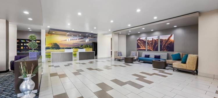 科罗拉多城，德州品质酒店及套房(Quality Inn & Suites Colorado City, TX)图片
