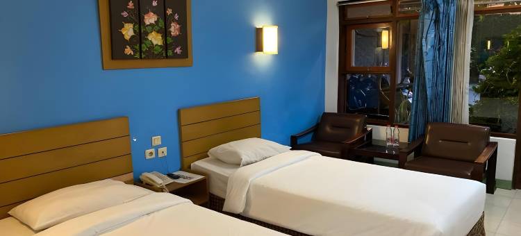 Hotel Lestari Near Lippo Plaza Mall Jember图片