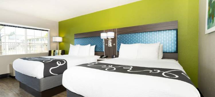 里士满角贝斯特韦斯特SureStay Plus酒店(SureStay Plus Hotel by Best Western Point Richmond)图片