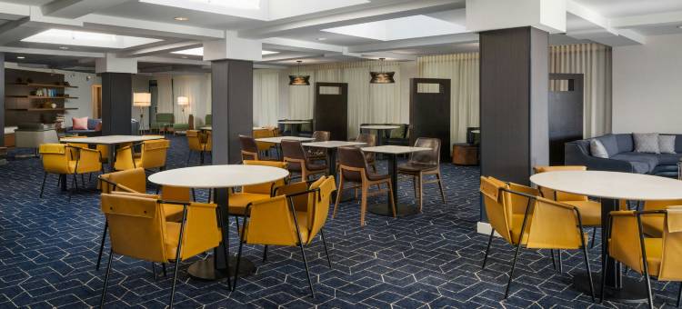 克伦威尔哈特福德万怡酒店(Courtyard Hartford Cromwell)图片