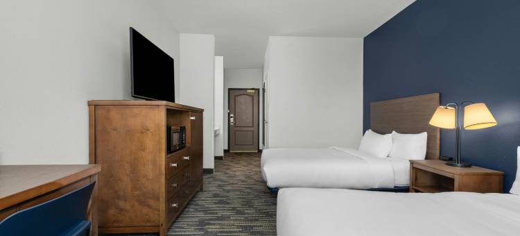 卡尔森曼蒂诺丽怡套房酒店(City Express by Marriott Manteno)图片