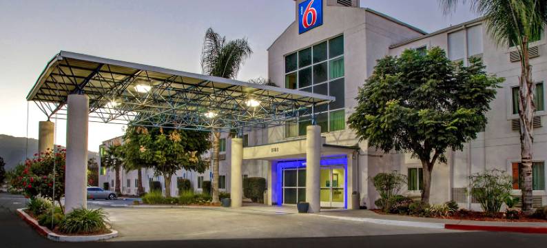 吉尔罗伊,加州-6号汽车旅馆(Motel 6-Gilroy, CA)图片