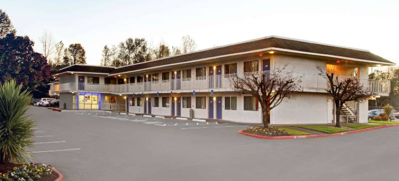 东波特兰6号汽车旅馆- 特劳特代尔(Motel 6 Troutdale, or - Portland East)图片