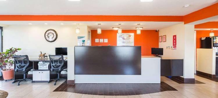 莫里斯敦 I-81 & I-40 斯普利特白松伊克诺旅馆(Econo Lodge White Pine Morristown I-81 & I-40 Split)图片