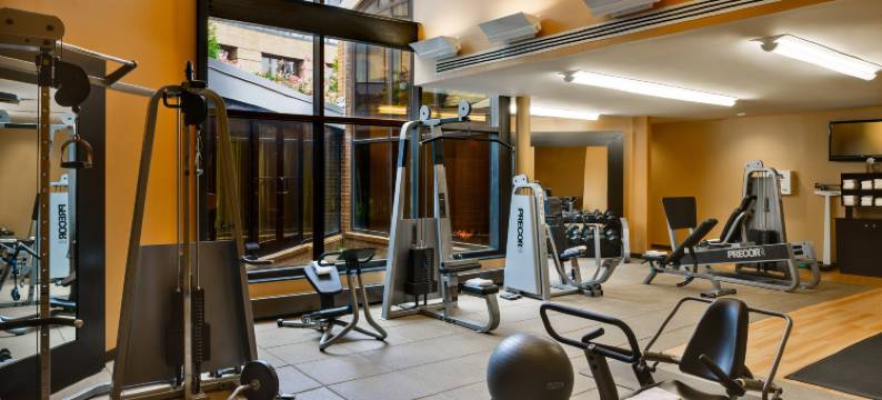 华盛顿杜勒斯国际机场希尔顿酒店(DoubleTree by Hilton Washington Dulles Airport)图片