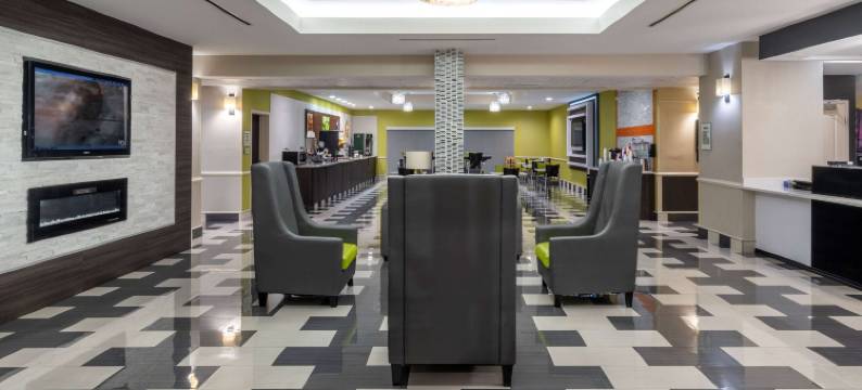 普拉特维尔拉昆塔温德姆套房酒店(La Quinta Inn & Suites by Wyndham Prattville)图片