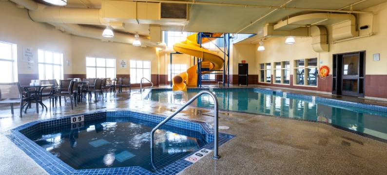 智选假日套房酒店埃德蒙顿国际机场(Holiday Inn Express & Suites EDMONTON-INTERNATIONAL AIRPORT by IHG)图片