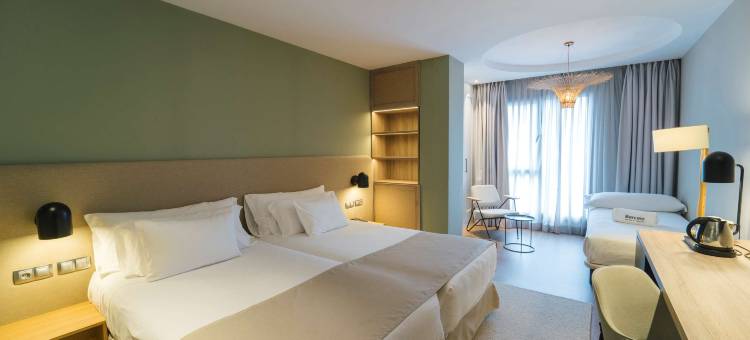 巴塞罗奥维耶多塞万提斯(Barceló Oviedo Cervantes)图片