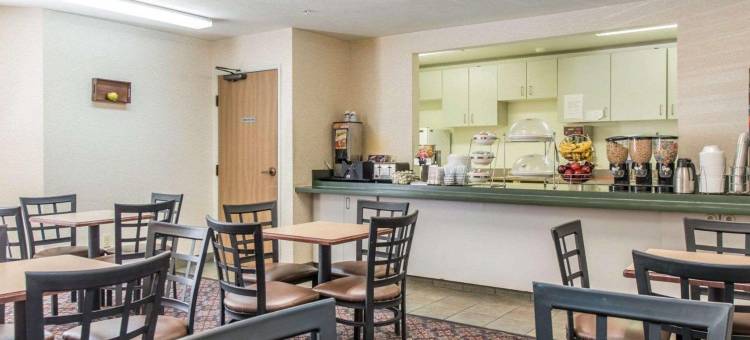 北方学院伊克诺旅馆(Econo Lodge North Academy)图片