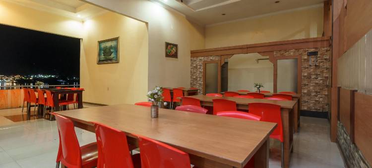 红门子附近Danau Toba Parapat(RedDoorz at Sedayu 2 Near Danau Toba Parapat)图片