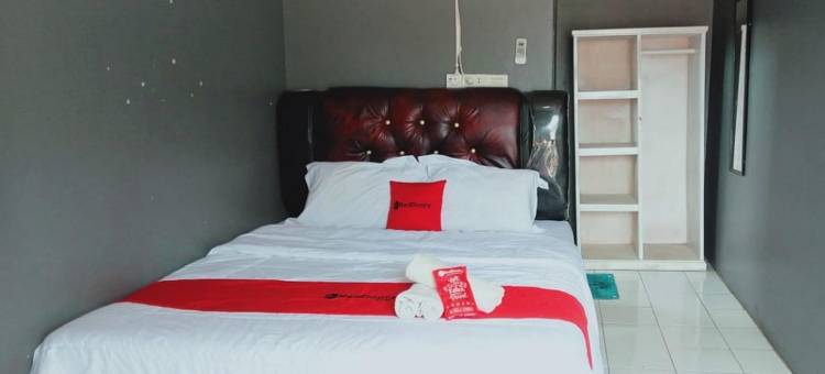 红多兹酒店-近卢布克林高西兰帕里机场(RedDoorz Near Silampari Airport Lubuk Linggau)图片