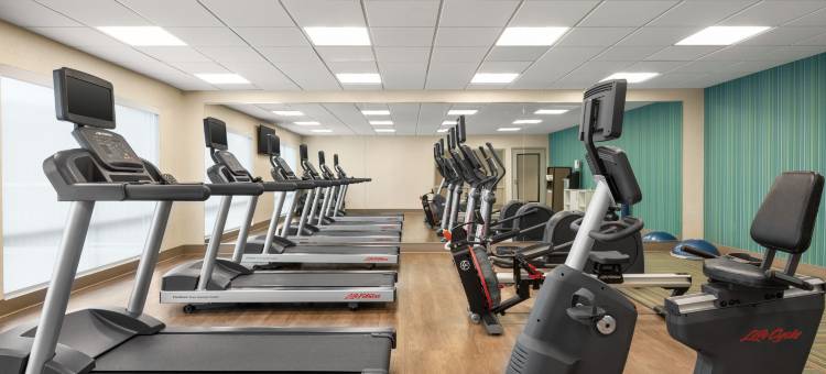 Holiday Inn Express and Suites 尤凯亚 by IHG(Holiday Inn Express & Suites Ukiah)图片