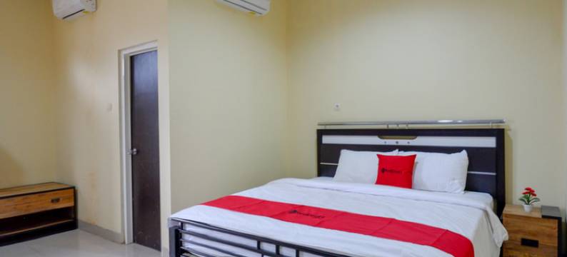 红多兹酒店@芝拉加惹兰巴厘(RedDoorz @ Jalan Bali Cilacap)图片