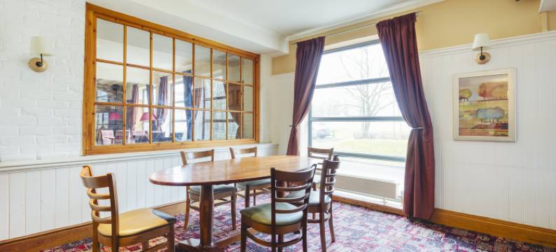 安多弗普里米尔酒店(Andover)图片