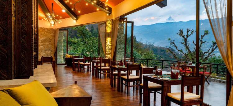喜马拉雅山湖景楼阁(The Pavilions Himalayas Lake View)图片