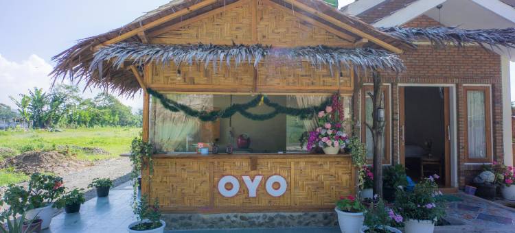Super OYO 1696 Sapo Rumbia图片