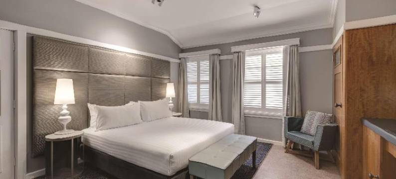 堪培拉库拉降酒店(Hotel Kurrajong Canberra)图片