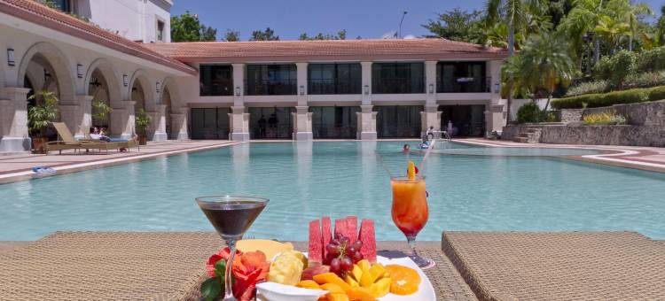 水滨机场娱乐场酒店(Waterfront Airport Hotel and Casino – Mactan)图片