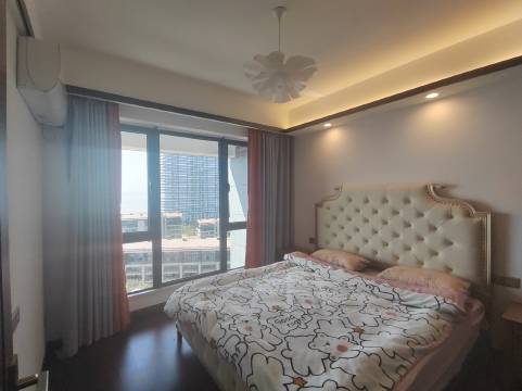 浪漫师公寓(滨同路分店)