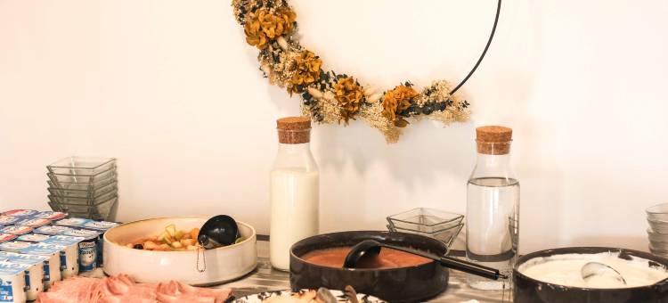 韦尔圣但尼默伦瑟纳尔康铂酒店(Campanile Melun SÉNART - Vert Saint Denis)图片