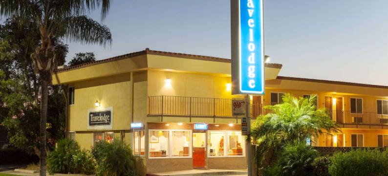 布雷亚Travelodge by Wyndham(Travelodge by Wyndham Brea)图片