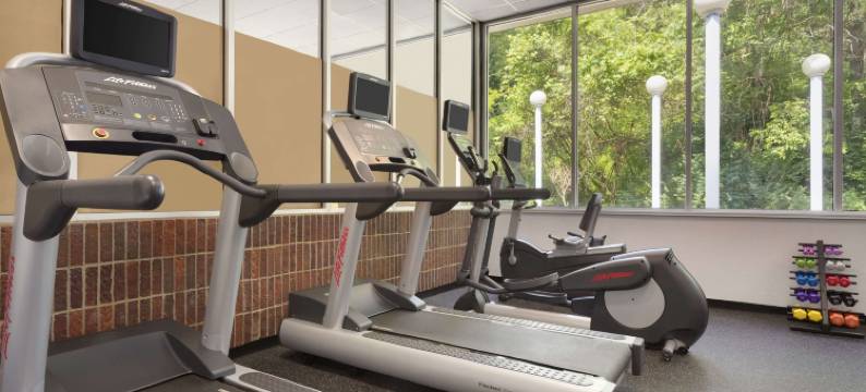 比弗福尔斯温德姆华美达酒店(Ramada by Wyndham Beaver Falls)图片