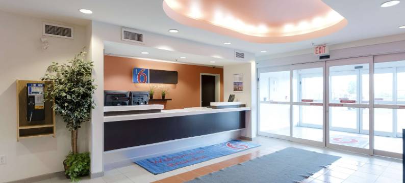 布兰顿6号汽车旅馆(Motel 6 Brandon, MB)图片