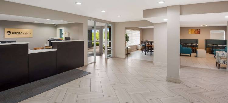 克莱瑞恩波因特-印第安纳波利斯东北部酒店(Clarion Pointe Indianapolis Northeast)图片