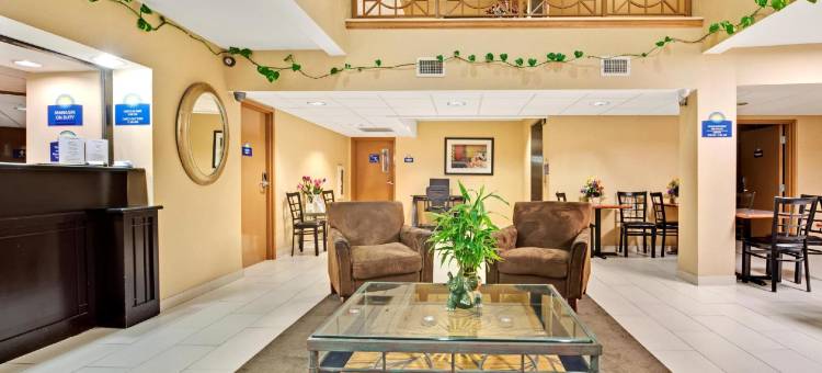 迪索托戴斯套房酒店(Days Inn & Suites by Wyndham DeSoto)图片