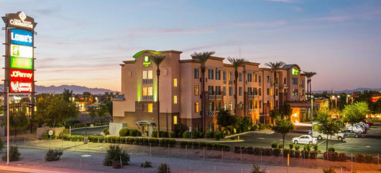Holiday Inn & Suites 古德伊尔- 西凤区(Holiday Inn & Suites Goodyear - West Phoenix Area)图片